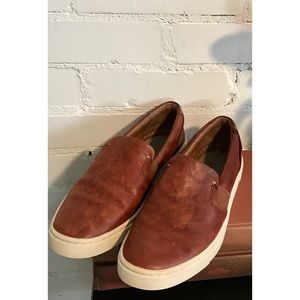 FRYE Ivy Leather Slip On Sneakers